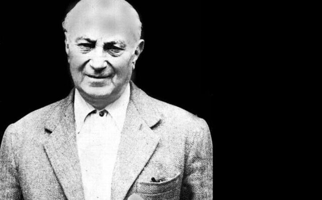 نویسنده‌ای که انتقاد و طنز ویژگی کارش بود